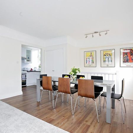 Fabulous Hyde Park Mews Apartment London W2 Mews Екстериор снимка