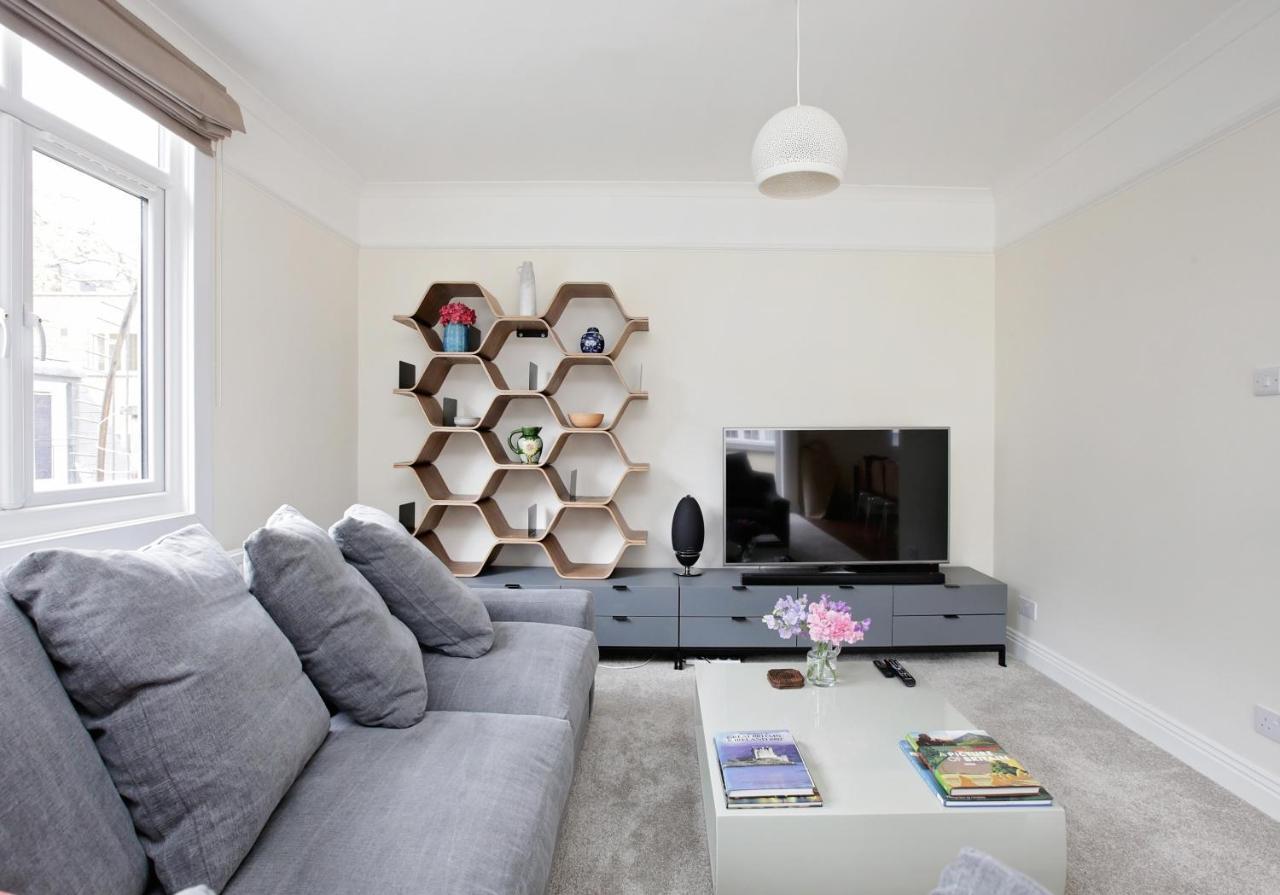 Fabulous Hyde Park Mews Apartment London W2 Mews Екстериор снимка